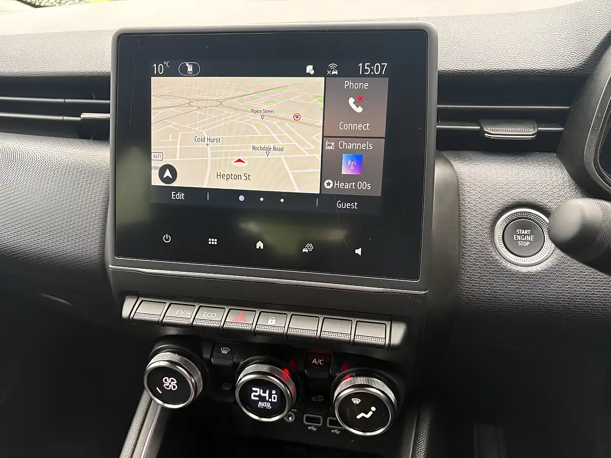 Used 2023 Renault Clio Evolution Orange - Interior and Exterior details 15