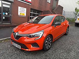 Used 2023 Renault Clio Evolution Orange - Interior and Exterior details 7