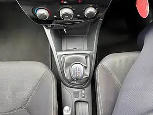 Used 2023 Renault Clio Play Grey - Interior and Exterior details 10