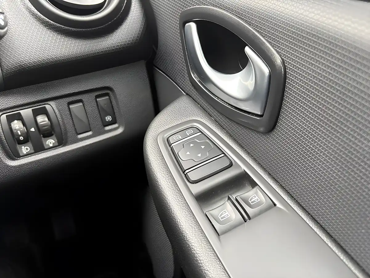 Used 2023 Renault Clio Play Grey - Interior and Exterior details 14