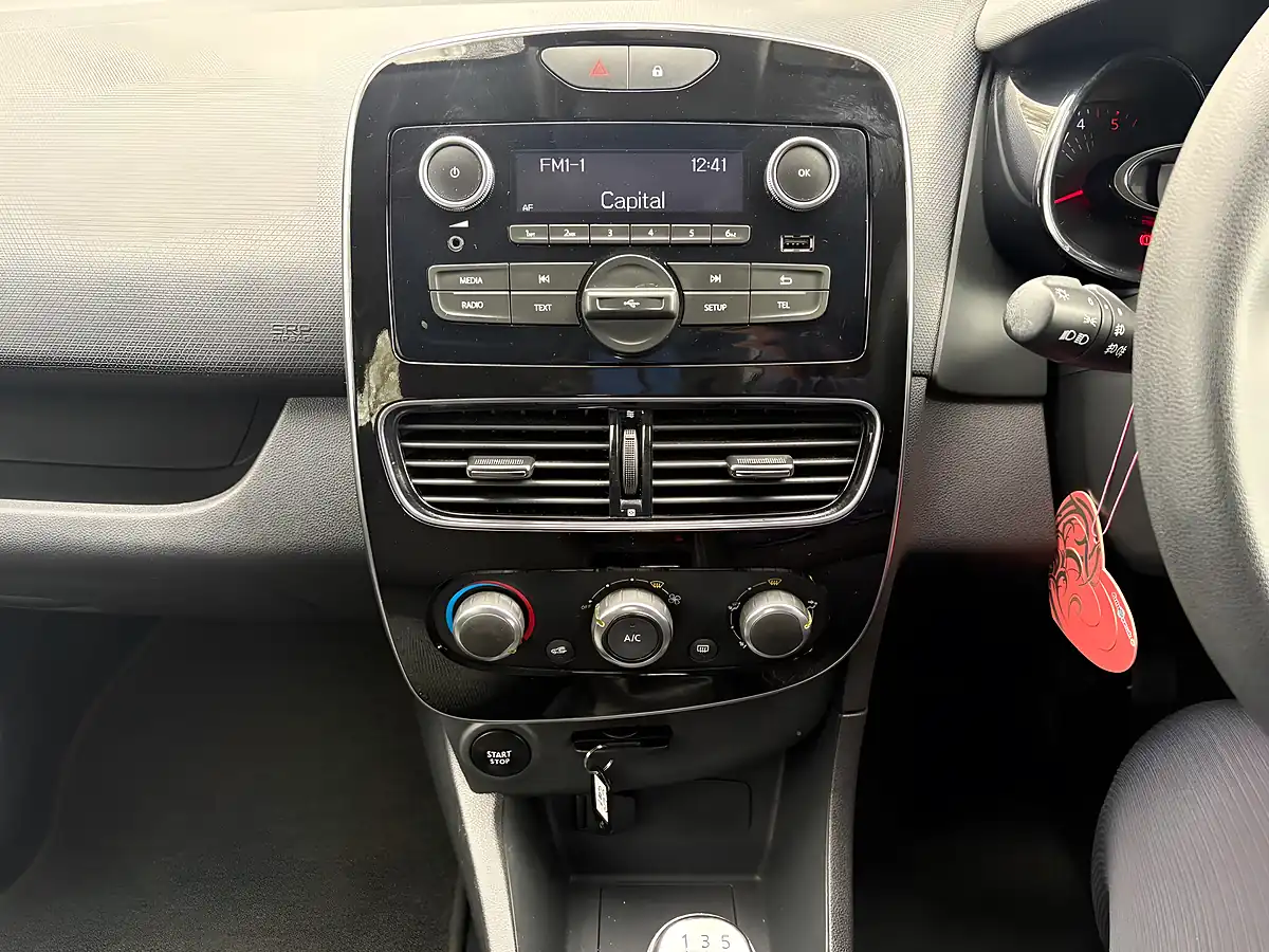 Used 2023 Renault Clio Play Grey - Interior and Exterior details 9