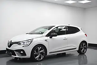 Used 2023 Renault Clio RS Line Glacier White - Interior and Exterior details 5