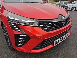 Used 2023 Renault Clio Techno Flame Red - Interior and Exterior details 20