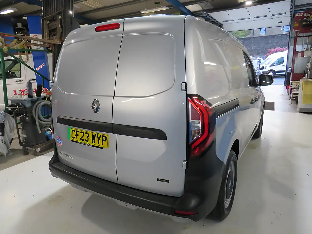 Used 2023 Renault Kangoo L1 ML19 Grey - Interior and Exterior details 4