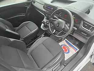 Used 2023 Renault Kangoo ML19 Blue Start Van White - Interior and Exterior details 15