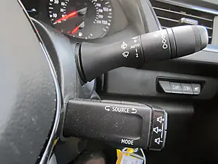 Used 2023 Renault Kangoo ML19 Start Blue White - Interior and Exterior details 18