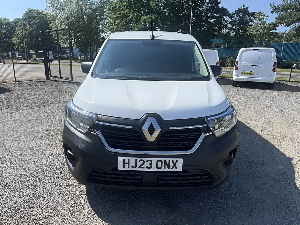Used 2023 Renault Kangoo ML19 Start Mineral White - Interior and Exterior details 3