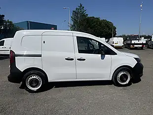 Used 2023 Renault Kangoo ML19 Start Mineral White - Interior and Exterior details 5