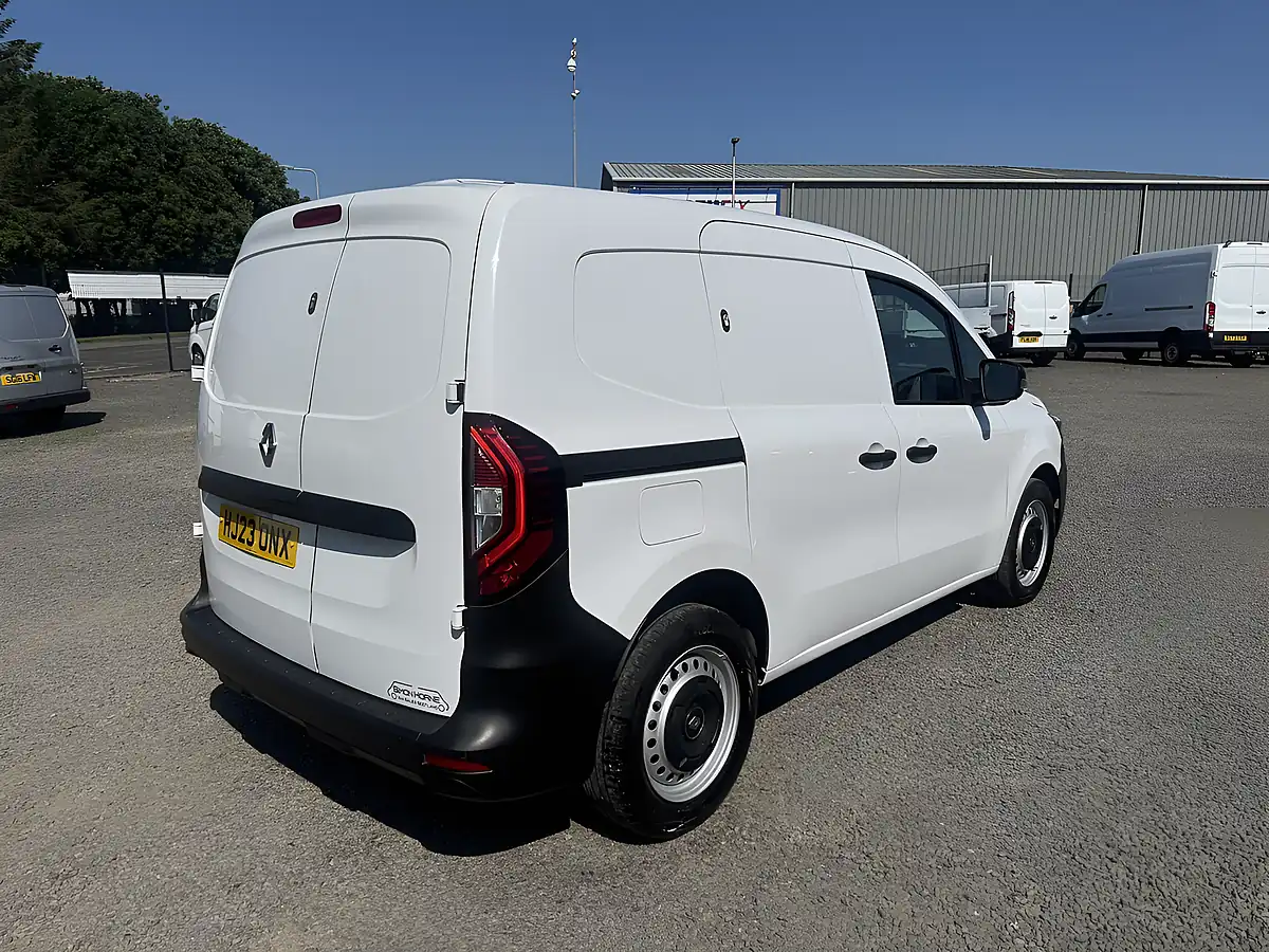 Used 2023 Renault Kangoo ML19 Start Mineral White - Interior and Exterior details 6