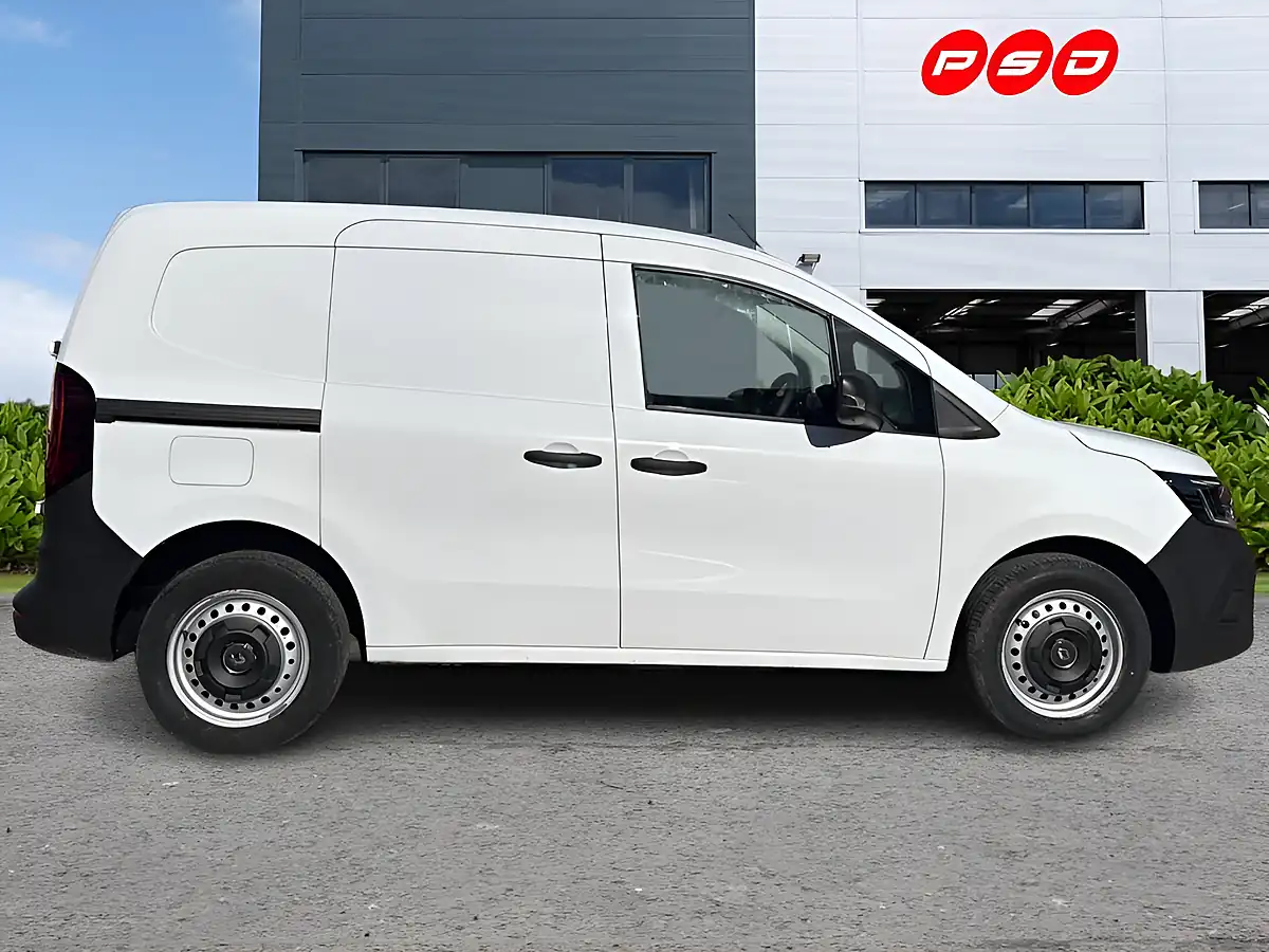 Used 2023 Renault Kangoo ML19 Start Mineral White - Interior and Exterior details 8