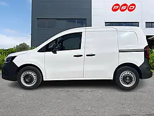 Used 2023 Renault Kangoo ML19 Start Mineral White - Interior and Exterior details 4