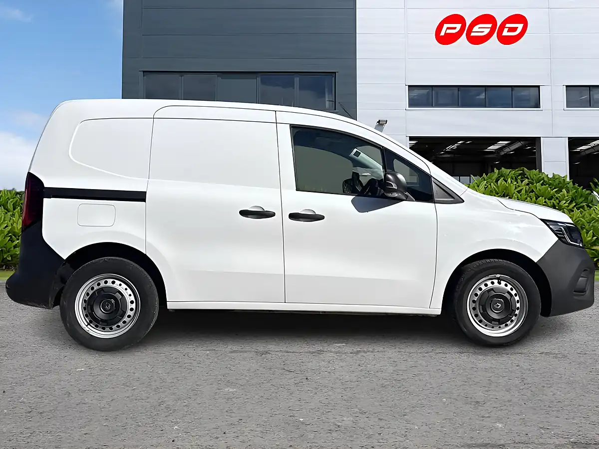 Used 2023 Renault Kangoo ML19 Start Mineral White - Interior and Exterior details 8