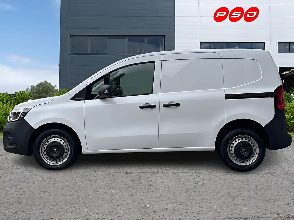 Used 2023 Renault Kangoo ML19 Start Mineral White - Interior and Exterior details 4