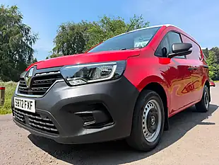 Used 2023 Renault Kangoo ML19 Start Mwb Red - Interior and Exterior details 2
