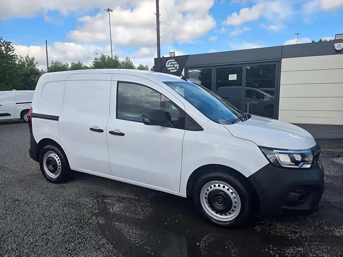 Used 2023 Renault Kangoo ML19 Start Mwb White - Interior and Exterior details 2
