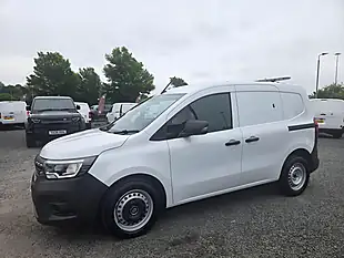 Used 2023 Renault Kangoo ML19 Start Mwb White - Interior and Exterior details 10