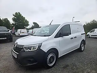 Used 2023 Renault Kangoo ML19 Start Mwb White - Interior and Exterior details 9