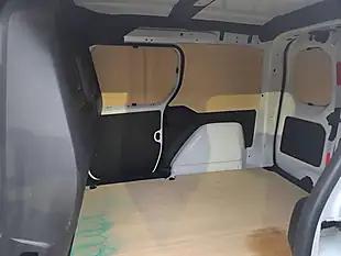 Used 2023 Renault Kangoo ML19 Start Mwb White - Interior and Exterior details 13