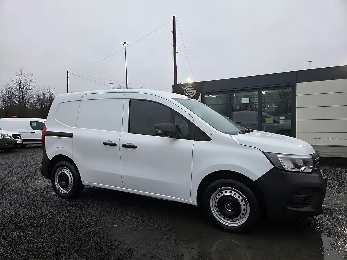 Used 2023 Renault Kangoo ML19 Start Mwb White - Interior and Exterior details 2