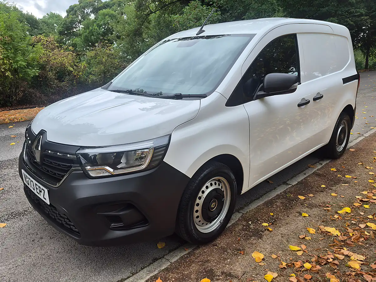 Used 2023 Renault Kangoo ML19 Start White - Interior and Exterior details 2