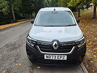 Used 2023 Renault Kangoo ML19 Start White - Interior and Exterior details 3