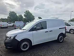 Used 2023 Renault Kangoo Start White - Interior and Exterior details 10