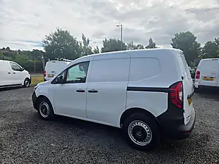 Used 2023 Renault Kangoo Start White - Interior and Exterior details 15