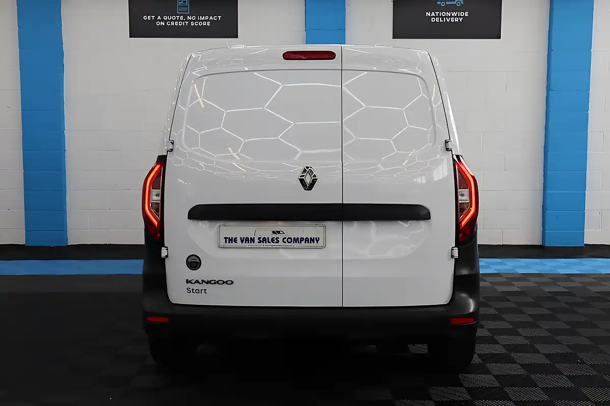 Used 2023 Renault Kangoo Start White - Interior and Exterior details 8