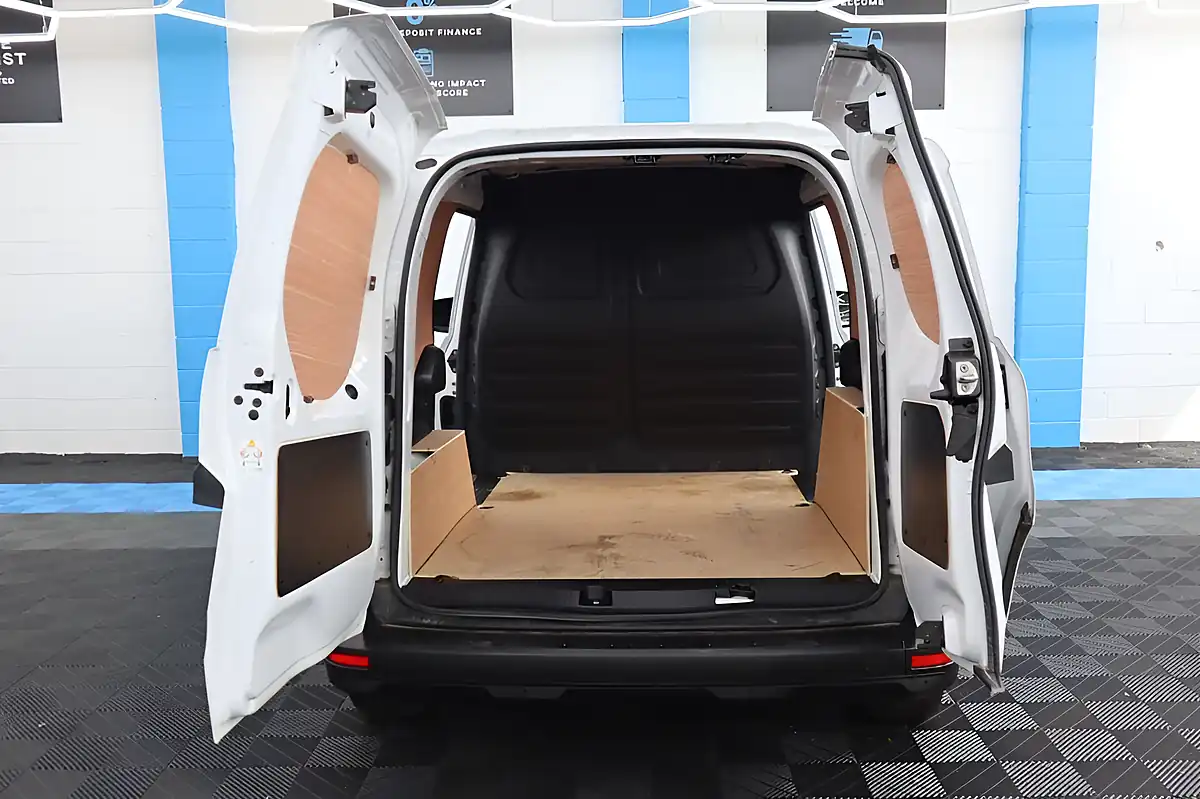 Used 2023 Renault Kangoo Start White - Interior and Exterior details 13