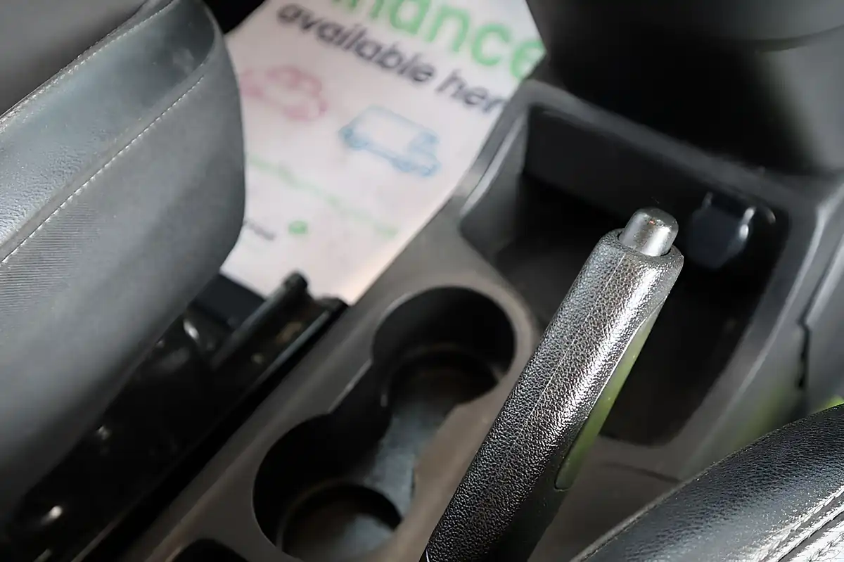 Used 2023 Renault Kangoo Start White - Interior and Exterior details 19
