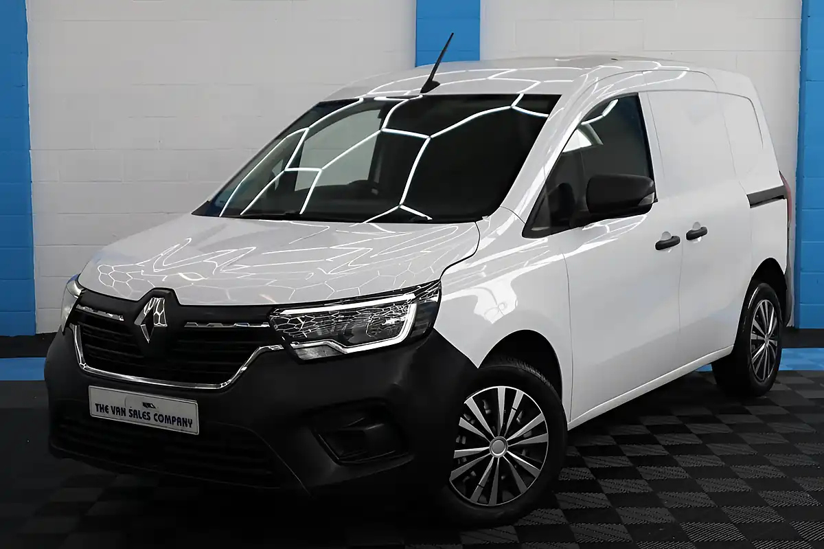 Used 2023 Renault Kangoo Start White - Interior and Exterior details 3