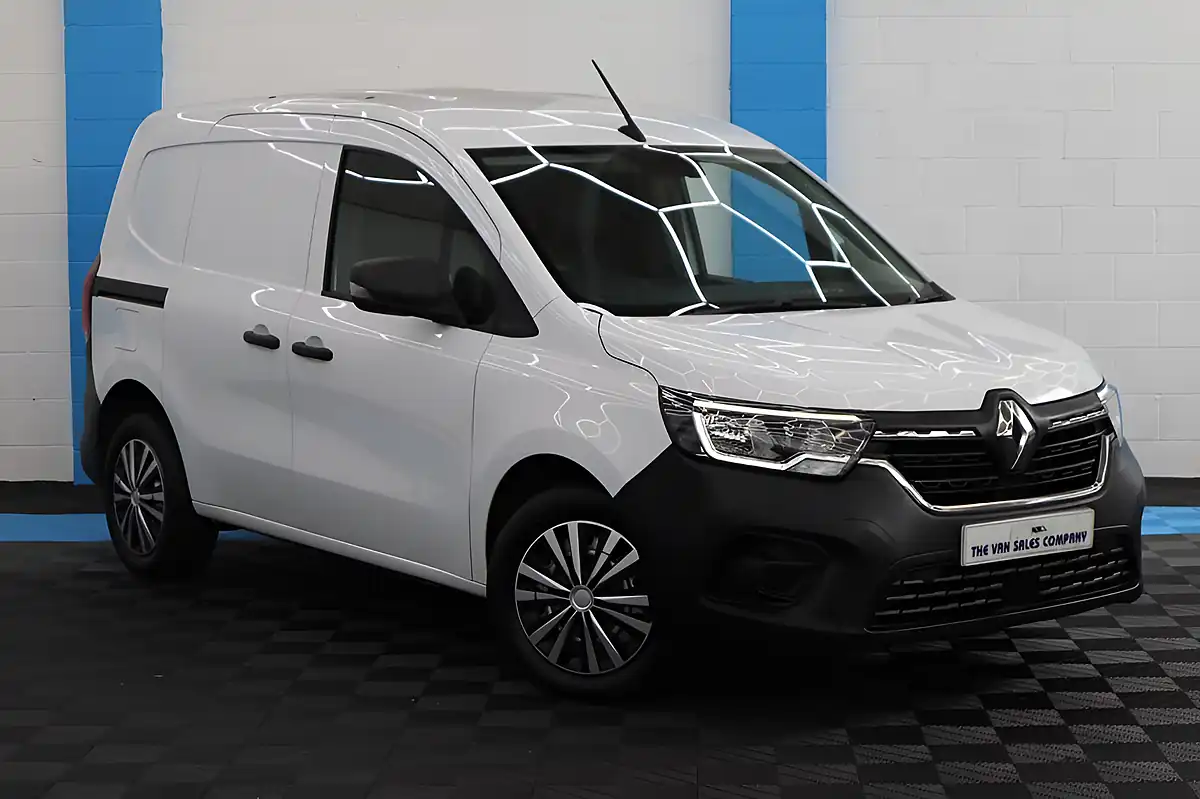 Used 2023 Renault Kangoo Start White - Interior and Exterior details 6