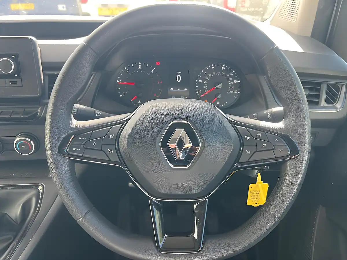 Used 2023 Renault Kangoo Start White - Interior and Exterior details 7