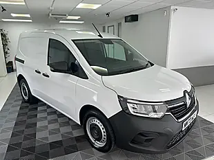Used 2023 Renault Kangoo Start White - Interior and Exterior details 4