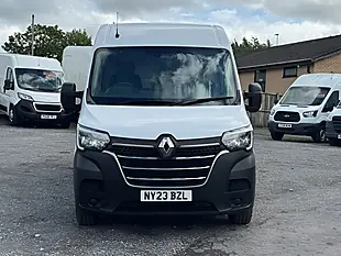 Used 2023 Renault Master Advance White - Interior and Exterior details 12