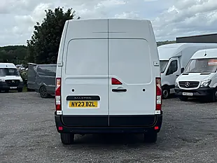 Used 2023 Renault Master Advance White - Interior and Exterior details 13