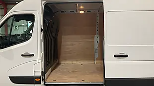 Used 2023 Renault Master Advance White - Interior and Exterior details 8