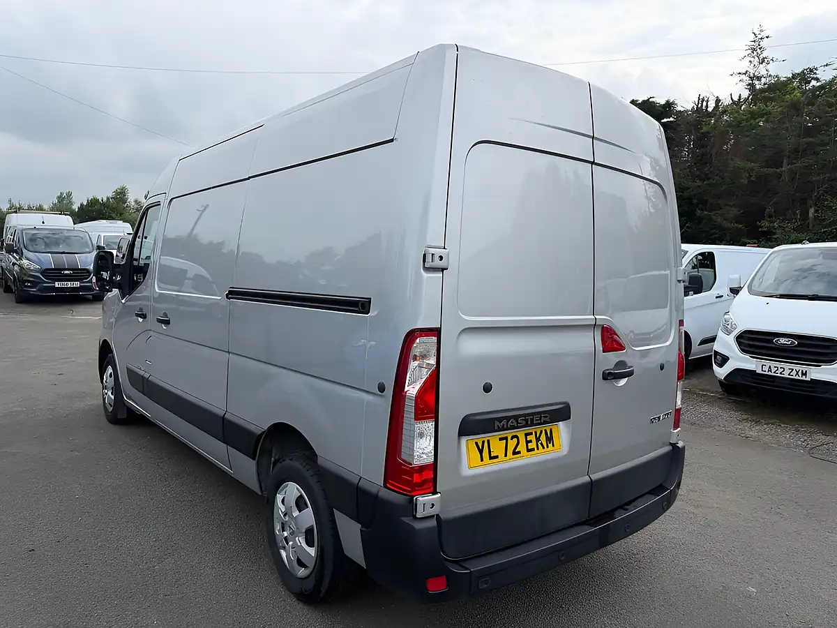 Used 2023 Renault Master Business+ Grey - Interior and Exterior details 6