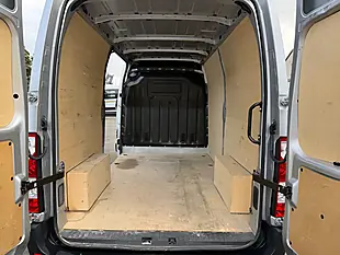 Used 2023 Renault Master Business+ Grey - Interior and Exterior details 16