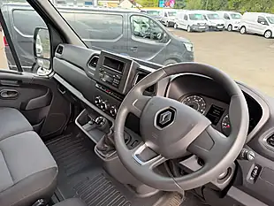 Used 2023 Renault Master Business+ Grey - Interior and Exterior details 14