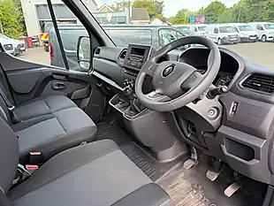 Used 2023 Renault Master Business+ Grey - Interior and Exterior details 3
