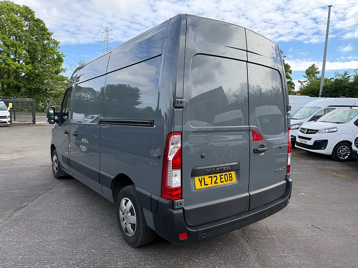 Used 2023 Renault Master Business+ Grey - Interior and Exterior details 7