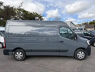 Used 2023 Renault Master Business+ Grey - Interior and Exterior details 9