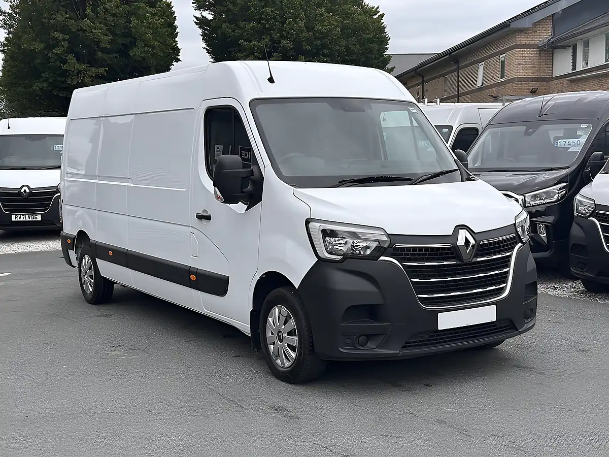 Used 2023 Renault Master Business+ L3H2 Mineral White - Interior and Exterior details 6