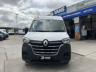 Used 2023 Renault Master Business+ Mineral White - Interior and Exterior details 12