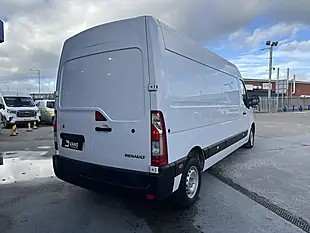 Used 2023 Renault Master Business+ Mineral White - Interior and Exterior details 3