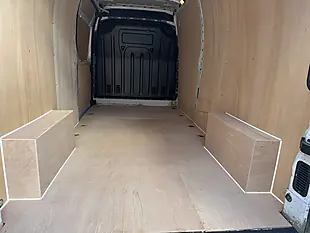 Used 2023 Renault Master Business+ Mineral White - Interior and Exterior details 5