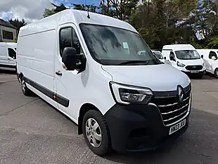Used 2023 Renault Master Business Plus White - Interior and Exterior details 11