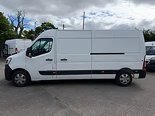 Used 2023 Renault Master Business Plus White - Interior and Exterior details 7