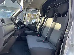 Used 2023 Renault Master Business Star Grey - Interior and Exterior details 13